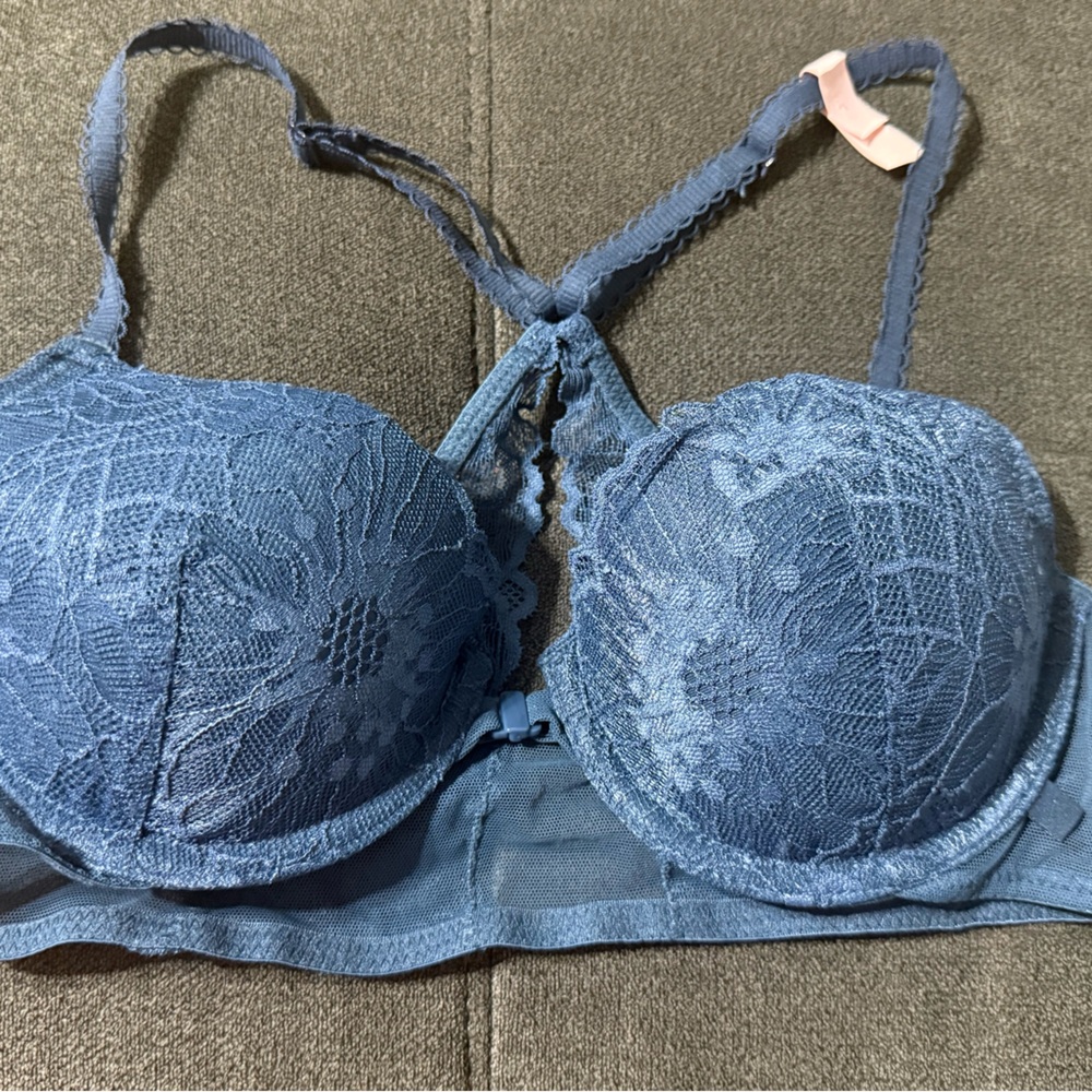Victoria's Secret Blue Lace Bra